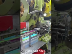 Concevez l'oeuf en fonction du client de Halloween a formé le boîte-cadeau de chocolat de Tin With Ribbon Hanger Holiday